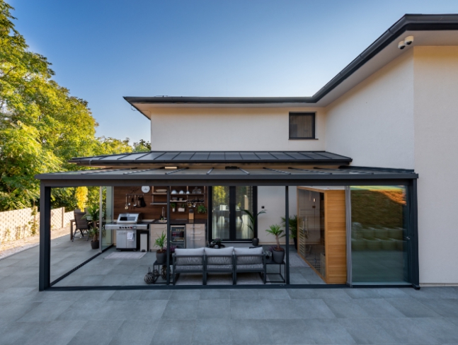 Hőszigetelt télikert építés